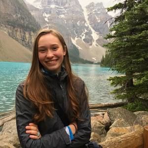 Meet your Posher, Hannah